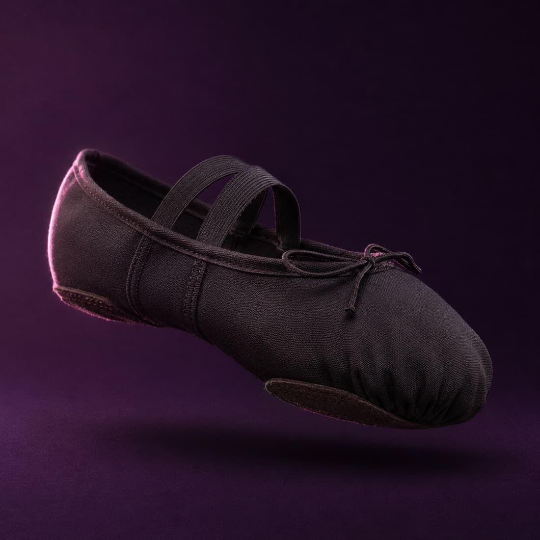 Ballet Wide Fit, three-quarter view